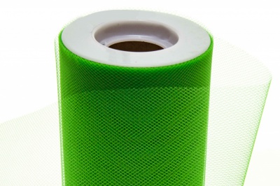 Фатин в шпульках 16-146, 10 гр/м2, шир. 15 см (в нам. 25+/-1 м), цвет зелёный - купить в Ленинске-Кузнецком. Цена: 100.69 руб.